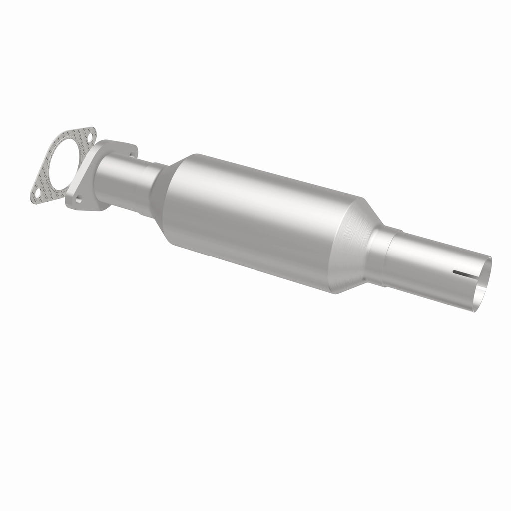 MagnaFlow Exhaust Products 51157 OEM Grade Direct-Fit Catalytic Converter for Select Ford Focus