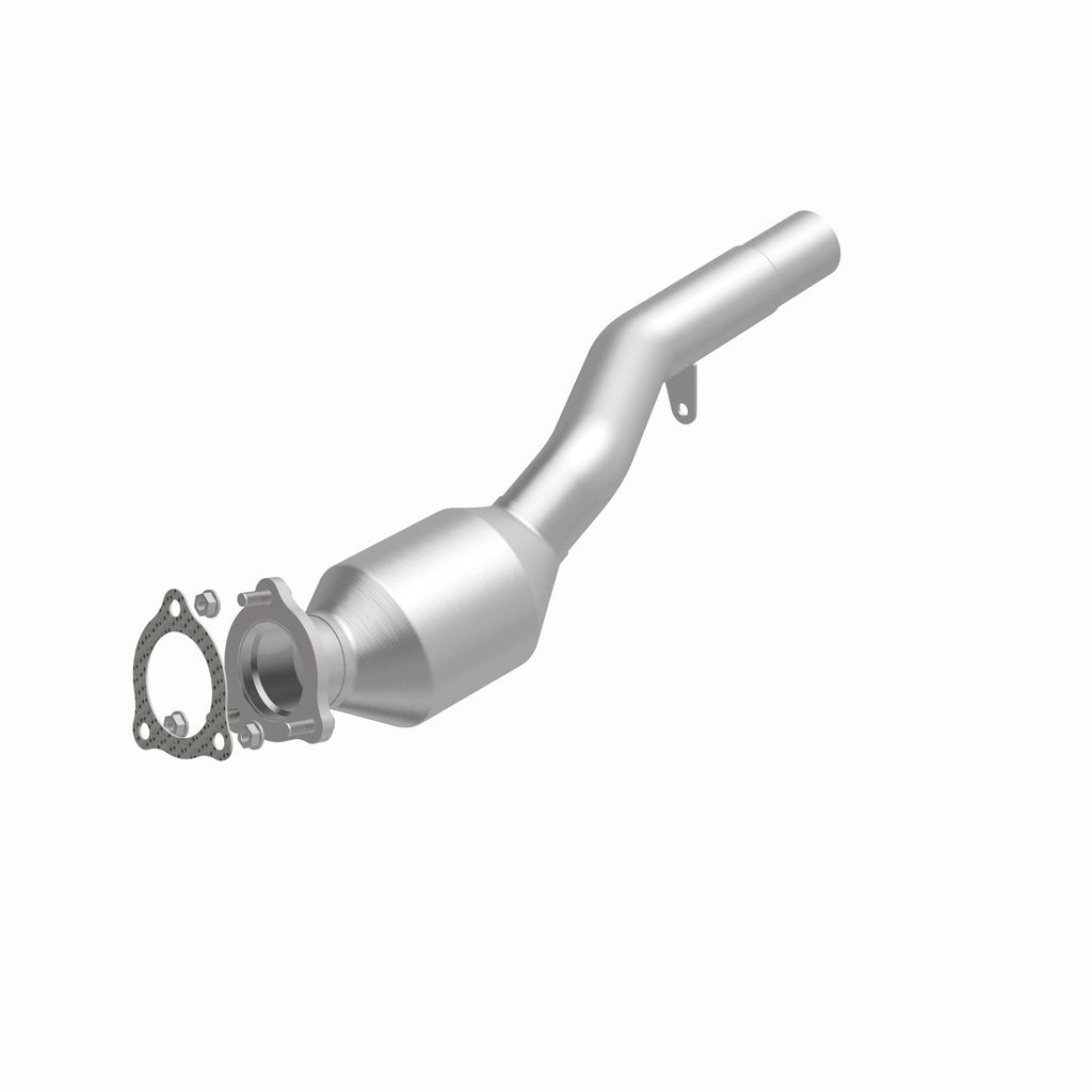 MagnaFlow Exhaust Products 21-597 OEM Grade Direct-Fit Catalytic Converter for Select Porsche Cayenne