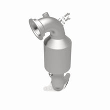 Load image into Gallery viewer, MagnaFlow Exhaust Products 21-421 OEM Grade Direct-Fit Catalytic Converter for Select Chevrolet Equinox, Chevrolet Malibu, GMC Terrain