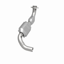Load image into Gallery viewer, MagnaFlow Exhaust Products 447125 California CARB Direct-Fit Catalytic Converter for Select Ford Expedition, Ford F-150, Lincoln Navigator