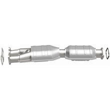 Load image into Gallery viewer, MagnaFlow Exhaust Products 23386 Standard Grade Direct-Fit Catalytic Converter for Select Ford Bronco II, Ford Ranger