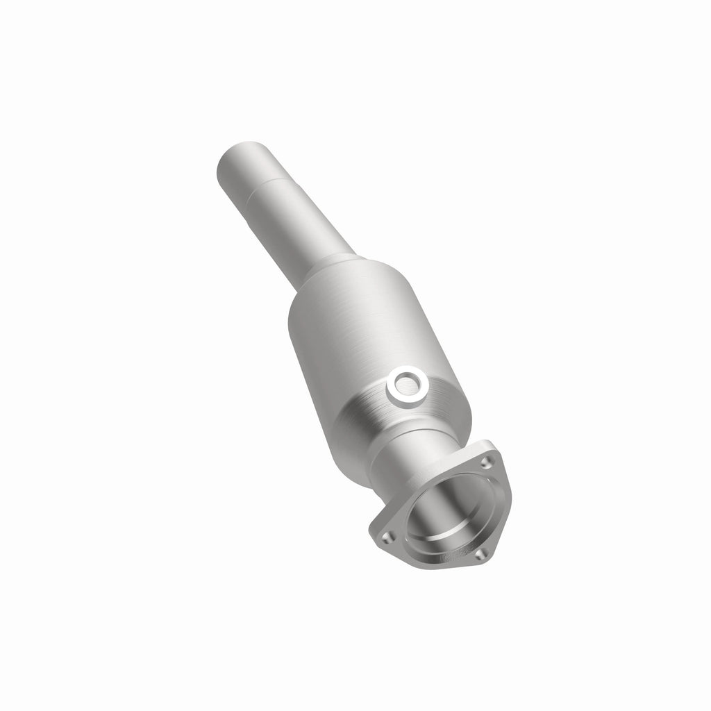 MagnaFlow Exhaust Products 22915 Standard Grade Direct-Fit Catalytic Converter for Select Volkswagen Corrado, Volkswagen Golf, Volkswagen Jetta, Volkswagen Passat