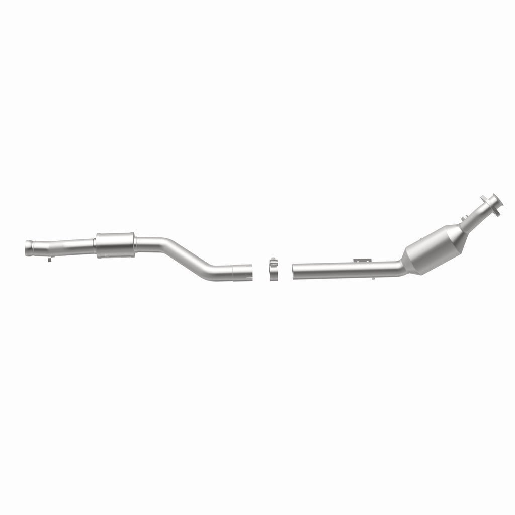 MagnaFlow Exhaust Products 21-570 OEM Grade Direct-Fit Catalytic Converter for Select Mercedes-Benz CL550, Mercedes-Benz S550