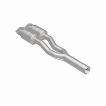 Load image into Gallery viewer, MagnaFlow Exhaust Products 4481010 California CARB Direct-Fit Catalytic Converter for Select Audi TT Quattro