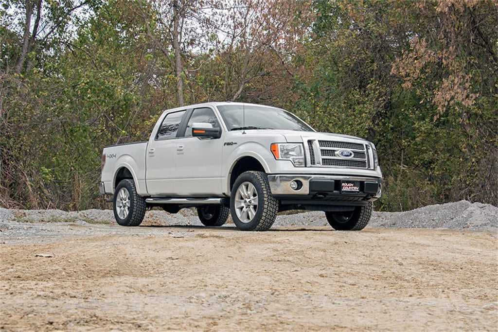 Rough Country 50004 Leveling Lift Kit w/Shocks for Select Ford F-150