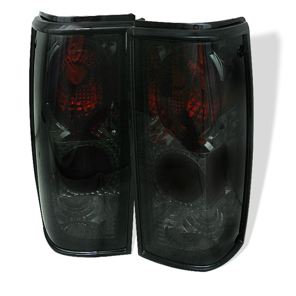Spyder Auto 5001863 Euro Style Tail Lights for Select Chevrolet S10, Chevrolet S10 Blazer, GMC Jimmy, GMC Sonoma, Oldsmobile Bravada