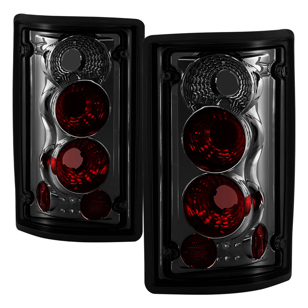 Spyder Auto 5002945 Euro Style Tail Lights for Select Ford E-150, Ford E-150 Club Wagon, Ford E-150 Econoline, Ford E-150 Econoline Club Wagon, Ford E-250, Ford E-250 Econoline, Ford E-350 Club Wagon, Ford E-350 Econoline, Ford E-350 Econoline Club