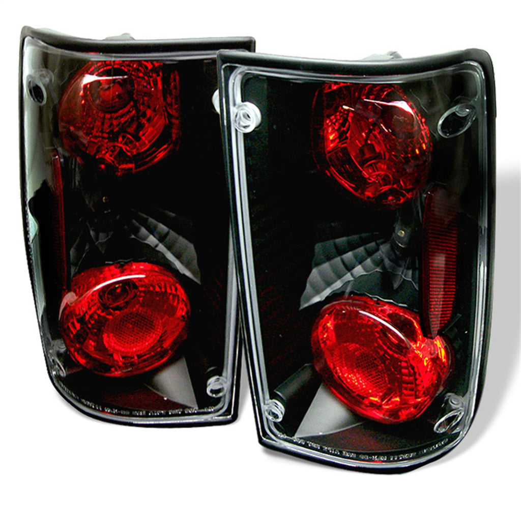 Spyder Auto 5007636 Euro Style Tail Lights for Select Toyota Pickup, Toyota T100