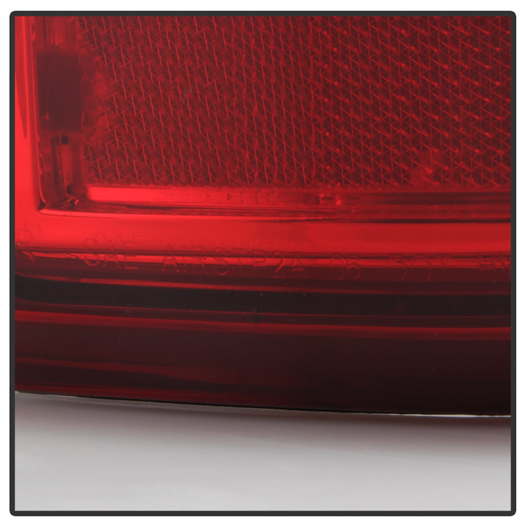 Spyder Auto 5008831 XTune LED Tail Lights for Select Chevrolet Silverado 1500, Chevrolet Silverado 2500, Chevrolet Silverado 3500, GMC Sierra 1500, GMC Sierra Classic, GMC Sierra 2500, GMC Sierra HD Classic, GMC Sierra 3500, GMC Sierra Classic