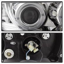 Load image into Gallery viewer, Spyder Auto 5009098 Halo Projector Headlights for Select BMW Z3