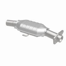 Load image into Gallery viewer, MagnaFlow Exhaust Products 3322418 California CARB Direct-Fit Catalytic Converter for Select Buick Century, Buick Electra, Buick Estate Wagon, Buick LeSabre, Buick Regal, Buick Riviera, Cadillac DeVille, Cadillac Eldorado, Cadillac Fleetwood, Cadillac
