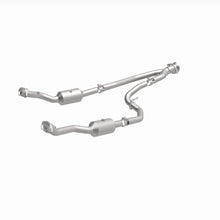 Load image into Gallery viewer, MagnaFlow Exhaust Products 280248 OEM Grade Direct-Fit Catalytic Converter for Select Ford Transit-150, Ford Transit-250, Ford Transit-350, Ford Transit-350 HD