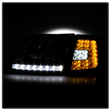 Load image into Gallery viewer, Spyder Auto 5014801 XTune Crystal Headlights for Select Ford Expedition, Ford F-150