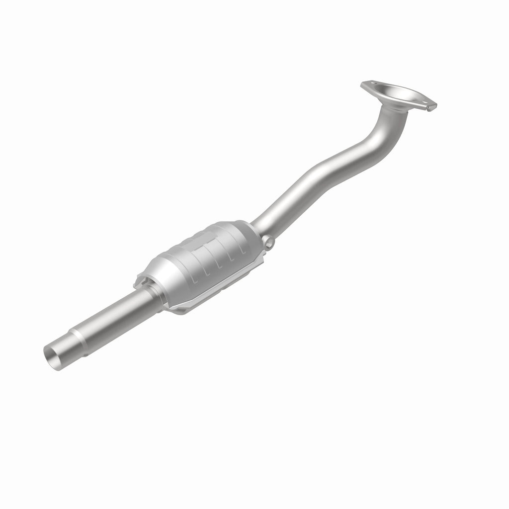 MagnaFlow Exhaust Products 22923 Standard Grade Direct-Fit Catalytic Converter for Select Volkswagen Golf, Volkswagen Jetta