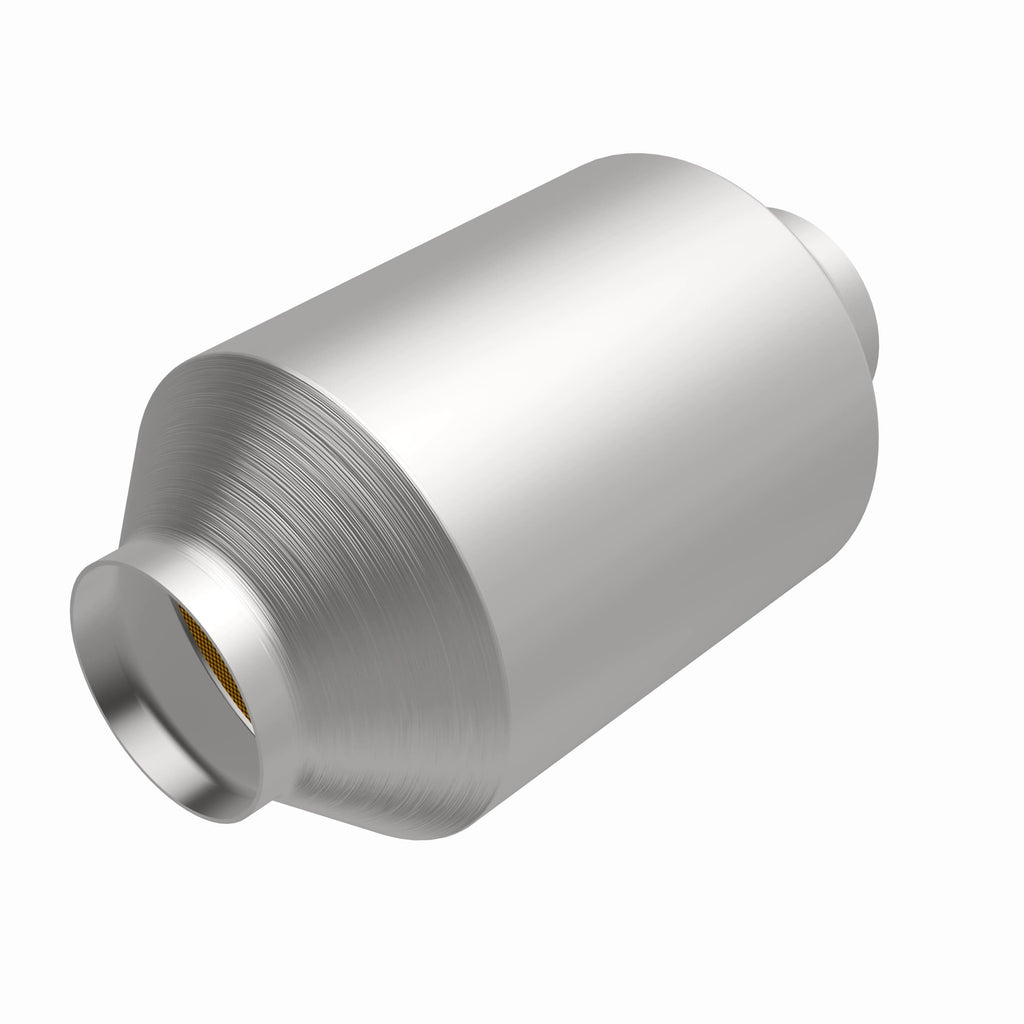 MagnaFlow Exhaust Products 5551206 California CARB Universal Catalytic Converter for Select Audi Q7, BMW 335i, BMW 335i xDrive, Buick Rainier, Chevrolet Avalanche, Chevrolet Equinox, Chevrolet Silverado 1500, Chevrolet Suburban 1500, Chevrolet Tahoe,