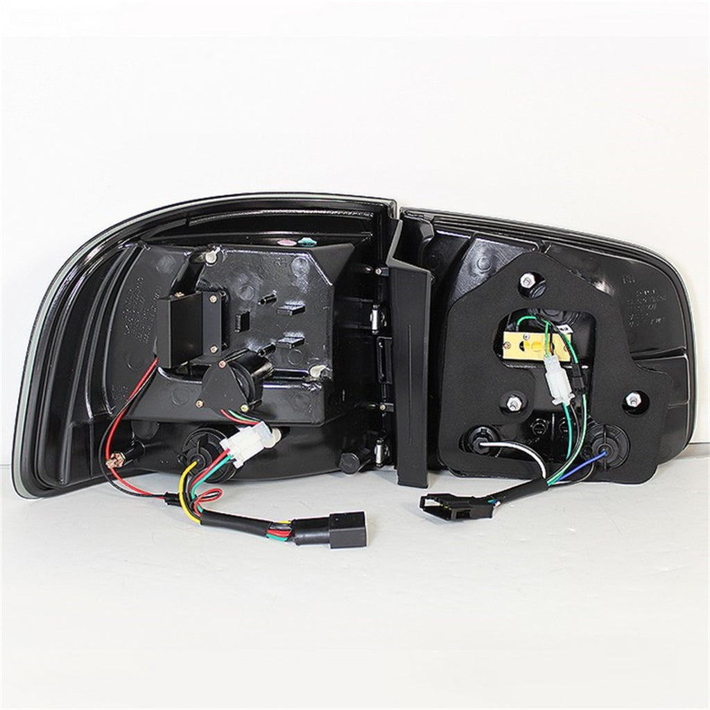 Spyder Auto 5042699 LED Tail Lights for Select Volkswagen Touareg