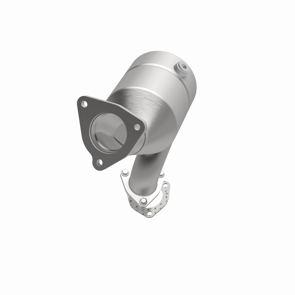 MagnaFlow Exhaust Products 49135 OEM Grade Direct-Fit Catalytic Converter for Select Audi A4 Quattro, Audi A5 Quattro, Audi A6 Quattro, Audi A7 Quattro, Audi A8 Quattro, Audi Q5, Audi S4, Audi S5, Audi SQ5