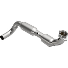 Load image into Gallery viewer, MagnaFlow Exhaust Products 4583087 California CARB Direct-Fit Catalytic Converter for Select Ford Expedition