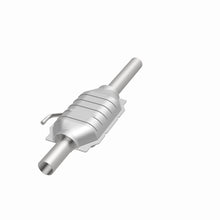 Load image into Gallery viewer, MagnaFlow Exhaust Products 23222 Standard Grade Direct-Fit Catalytic Converter for Select Jeep CJ5, Jeep CJ7, Jeep Cherokee, Jeep Grand Wagoneer, Jeep J10, Jeep Scrambler, Jeep Wagoneer