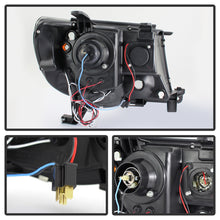 Load image into Gallery viewer, Spyder Auto 5078650 Halo LED Projector Headlights for Select Toyota Tacoma