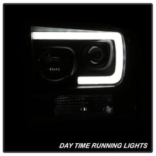 Load image into Gallery viewer, Spyder Auto 5084507 Projector Headlights for Select Ford F-250 Super Duty, Ford F-350 Super Duty, Ford F-450 Super Duty