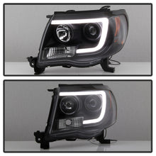Load image into Gallery viewer, Spyder Auto 5084514 Projector Headlights for Select Toyota Tacoma