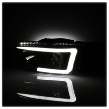 Load image into Gallery viewer, Spyder Auto 5084521 Projector Headlights for Select GMC Sierra 1500, GMC Sierra Classic, GMC Sierra HD, GMC Sierra 2500, GMC Sierra HD, GMC Sierra 3500, GMC Yukon, GMC Yukon XL 1500, GMC Yukon XL