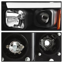 Load image into Gallery viewer, Spyder Auto 5084606 Projector Headlights for Select Dodge Ram 1500, Dodge Ram 2500, Dodge Ram
