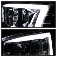 Load image into Gallery viewer, Spyder Auto 5084620 Projector Headlights for Select GMC Sierra 1500, GMC Sierra Classic, GMC Sierra HD, GMC Sierra 2500, GMC Sierra HD, GMC Sierra 3500, GMC Yukon, GMC Yukon XL 1500, GMC Yukon XL