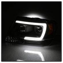 Load image into Gallery viewer, Spyder Auto 5085221 Projector Headlights for Select Jeep Grand Cherokee