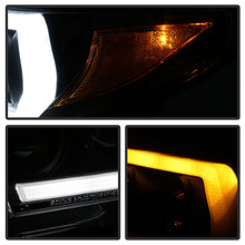 Load image into Gallery viewer, Spyder Auto 5085818 Projector Headlights for Select Toyota Tacoma