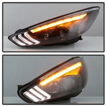 Load image into Gallery viewer, Spyder Auto 5086105 Projector Headlights for Select Ford Focus