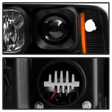 Load image into Gallery viewer, Spyder Auto 5088079 Projector Headlights for Select Dodge Ram 1500, Dodge Ram 2500, Dodge Ram