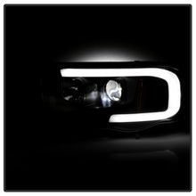 Load image into Gallery viewer, Spyder Auto 5088079 Projector Headlights for Select Dodge Ram 1500, Dodge Ram 2500, Dodge Ram