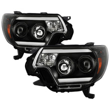 Load image into Gallery viewer, Spyder Auto 5088413 Projector Headlights for Select Toyota Tacoma