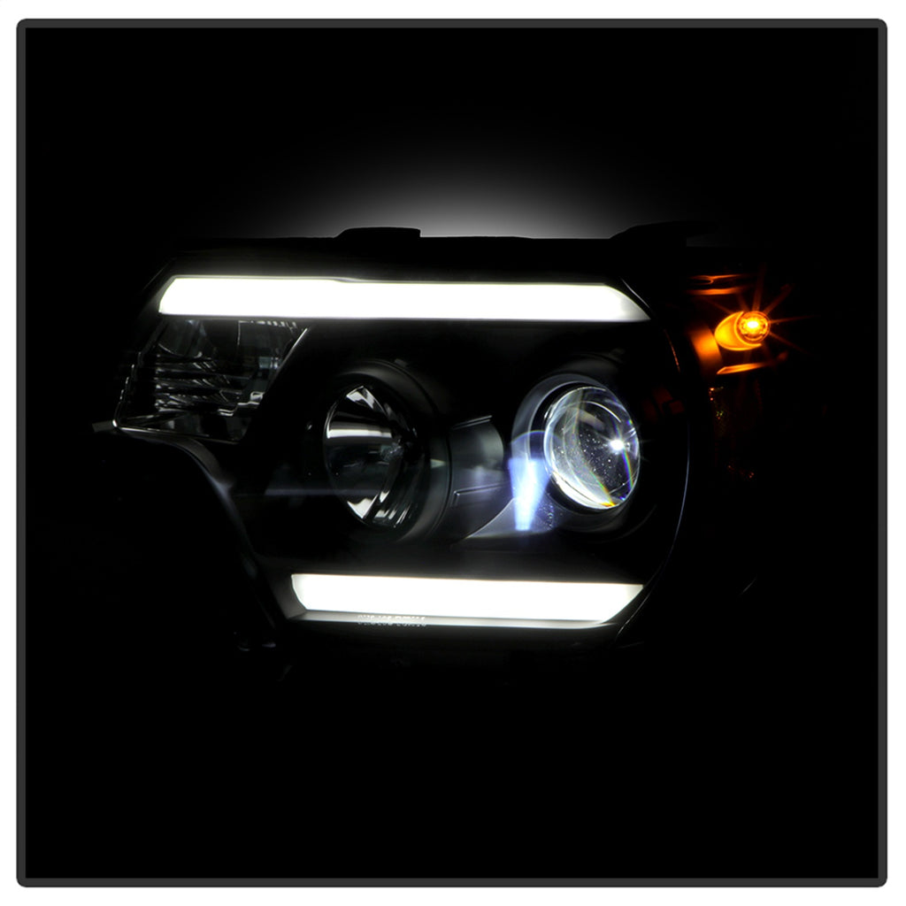 Spyder Auto 5088413 Projector Headlights for Select Toyota Tacoma