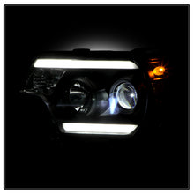 Load image into Gallery viewer, Spyder Auto 5088413 Projector Headlights for Select Toyota Tacoma