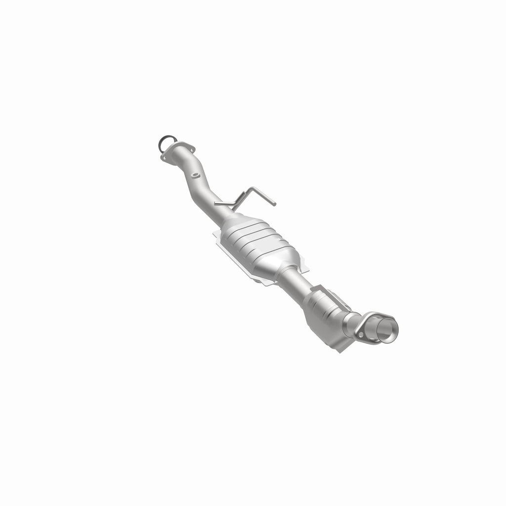 MagnaFlow Exhaust Products 51733 OEM Grade Direct-Fit Catalytic Converter for Select Ford Ranger, Mazda B2500