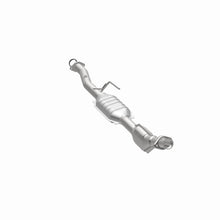Load image into Gallery viewer, MagnaFlow Exhaust Products 51733 OEM Grade Direct-Fit Catalytic Converter for Select Ford Ranger, Mazda B2500