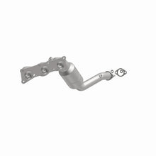 Load image into Gallery viewer, MagnaFlow Exhaust Products 51222 OEM Grade Manifold Catalytic Converter for Select BMW 528i, BMW 528i xDrive, BMW 528xi
