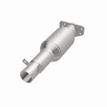 Load image into Gallery viewer, MagnaFlow Exhaust Products 3391486 California CARB Direct-Fit Catalytic Converter for Select Chevrolet S10, Chevrolet S10 Blazer, GMC Jimmy, GMC S15, GMC S15 Jimmy, GMC Sonoma, GMC Syclone, GMC Typhoon, Oldsmobile Bravada