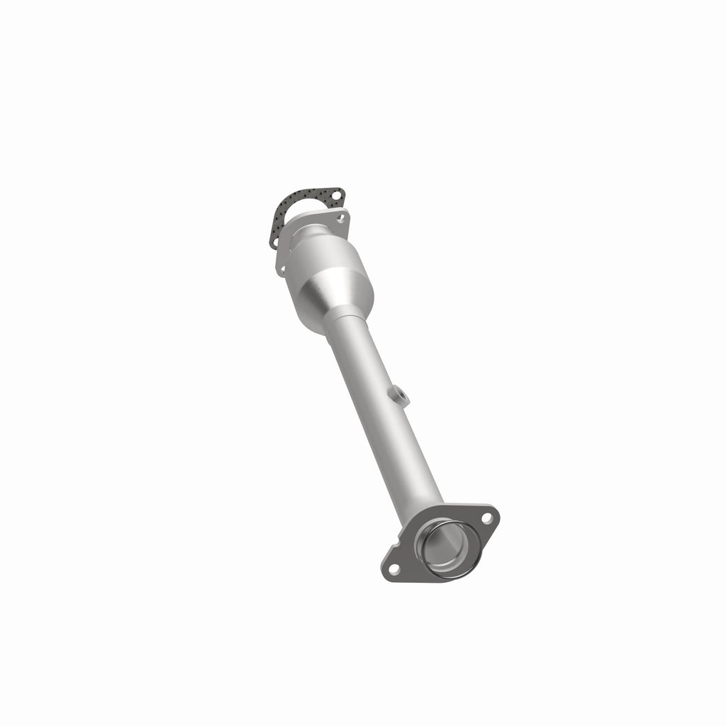 MagnaFlow Exhaust Products 52670 OEM Grade Direct-Fit Catalytic Converter for Select Nissan Frontier, Nissan NV1500, Nissan NV2500, Nissan NV3500, Nissan Pathfinder, Nissan Xterra, Suzuki Equator