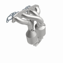 Load image into Gallery viewer, MagnaFlow Exhaust Products 51591 OEM Grade Manifold Catalytic Converter for Select Nissan Sentra