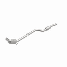 Load image into Gallery viewer, MagnaFlow Exhaust Products 21-437 OEM Grade Direct-Fit Catalytic Converter for Select Mercedes-Benz C300, Mercedes-Benz C350, Mercedes-Benz E350