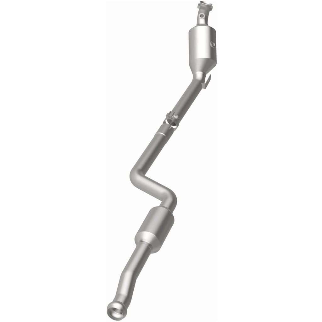 MagnaFlow Exhaust Products 21-492 OEM Grade Direct-Fit Catalytic Converter for Select Mercedes-Benz C300, Mercedes-Benz C350, Mercedes-Benz E350