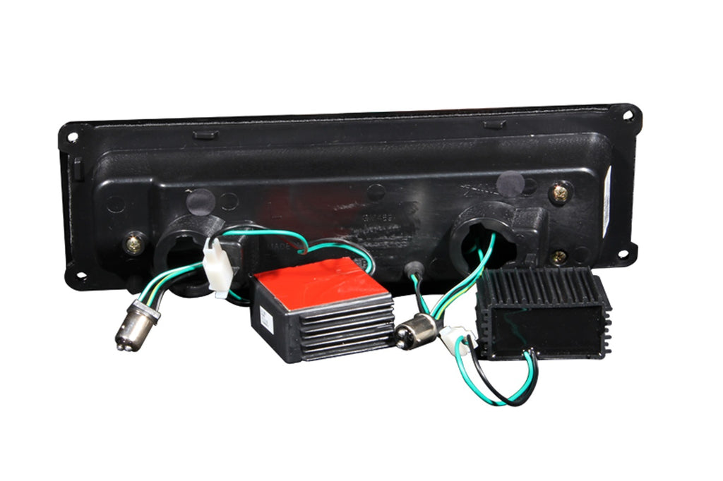ANZO USA 511048 Parking Light Assembly for Select Chevrolet Blazer, Chevrolet C1500, Chevrolet C1500 Suburban, Chevrolet C2500, Chevrolet C2500 Suburban, Chevrolet C3500, Chevrolet K1500, Chevrolet K1500 Suburban, Chevrolet K2500, Chevrolet K2500
