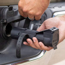 Load image into Gallery viewer, CURT 51180 Echo Mobile Trailer Brake Controller, 7-Way, Bluetooth® Smartphone Connection