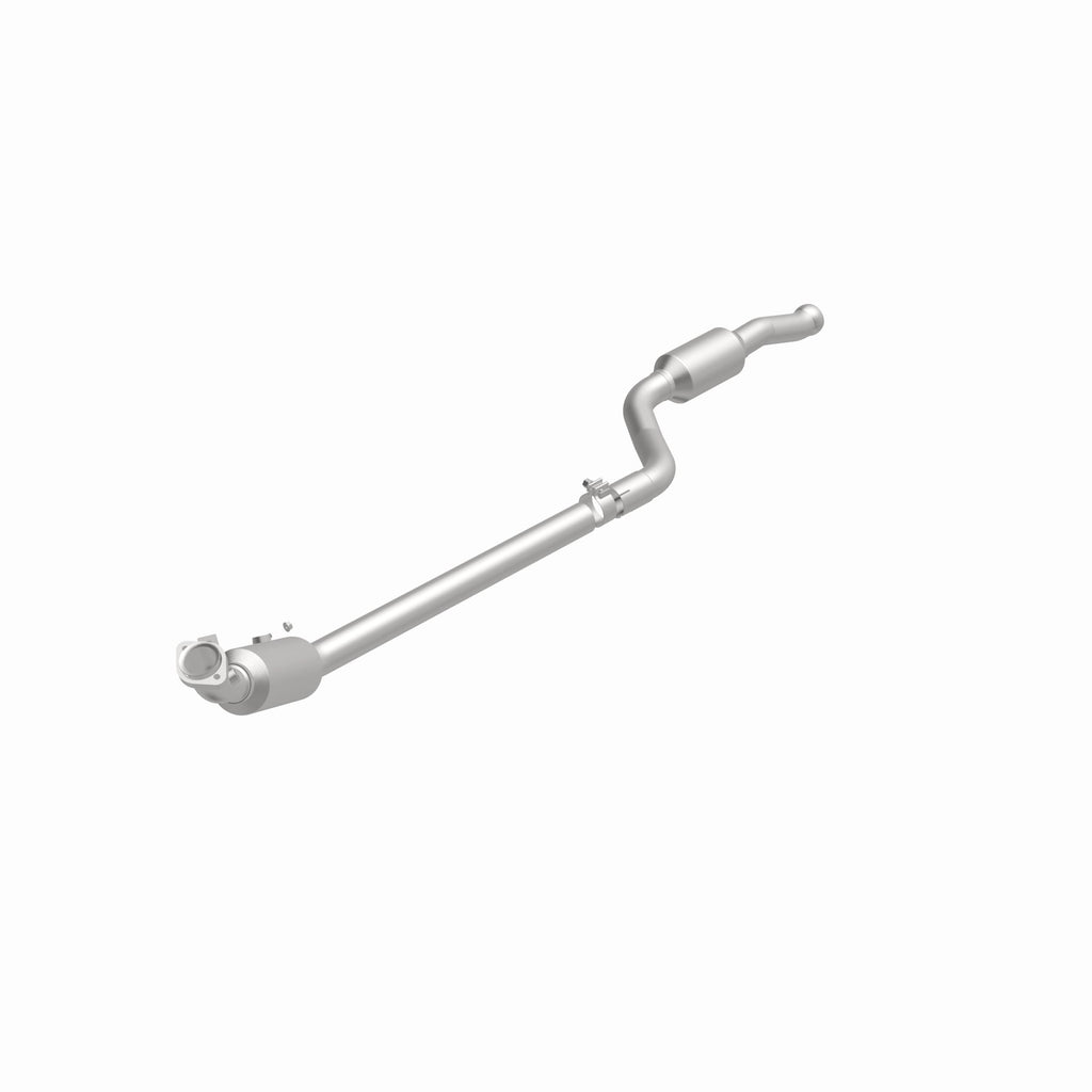 MagnaFlow Exhaust Products 21-447 OEM Grade Direct-Fit Catalytic Converter for Select Mercedes-Benz C300, Mercedes-Benz E350, Mercedes-Benz E400, Mercedes-Benz GLK350