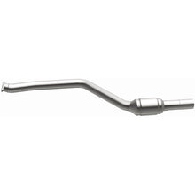 Load image into Gallery viewer, MagnaFlow Exhaust Products 5571764 California CARB Direct-Fit Catalytic Converter for Select BMW 325i, BMW 325xi, BMW 328i, BMW 328i xDrive, BMW 328xi, BMW 330i, BMW 330xi