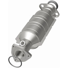 Load image into Gallery viewer, MagnaFlow Exhaust Products 93114 HM Grade Direct-Fit Catalytic Converter for Select Honda Odyssey